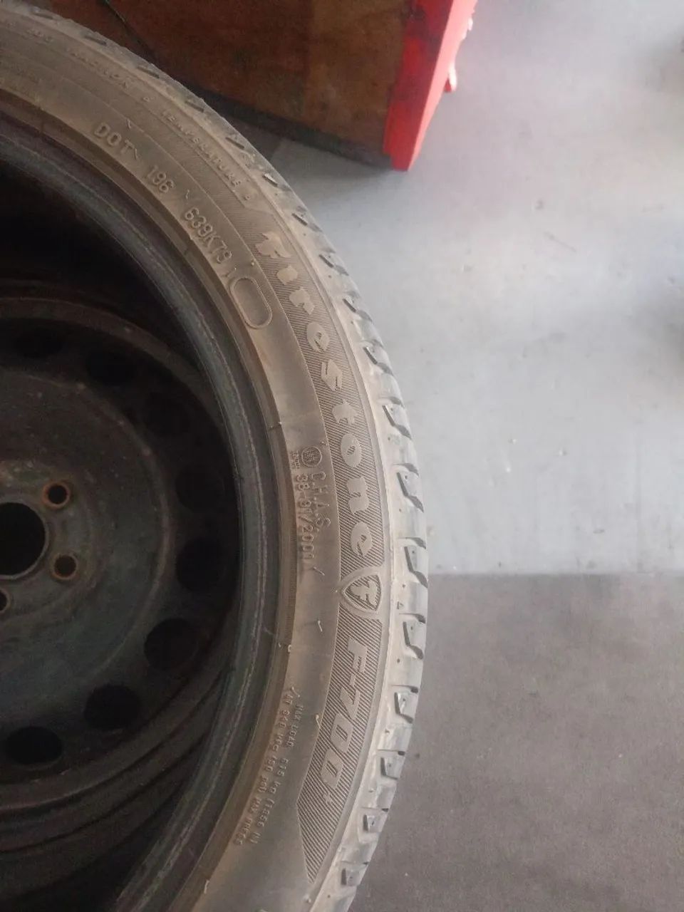 Pneu Firestone 17 semi novo  - Foto 4