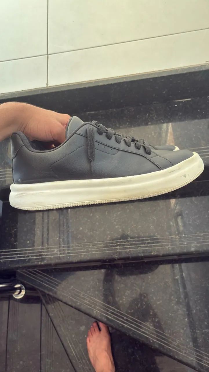 Tênis estilo Zara impecável 