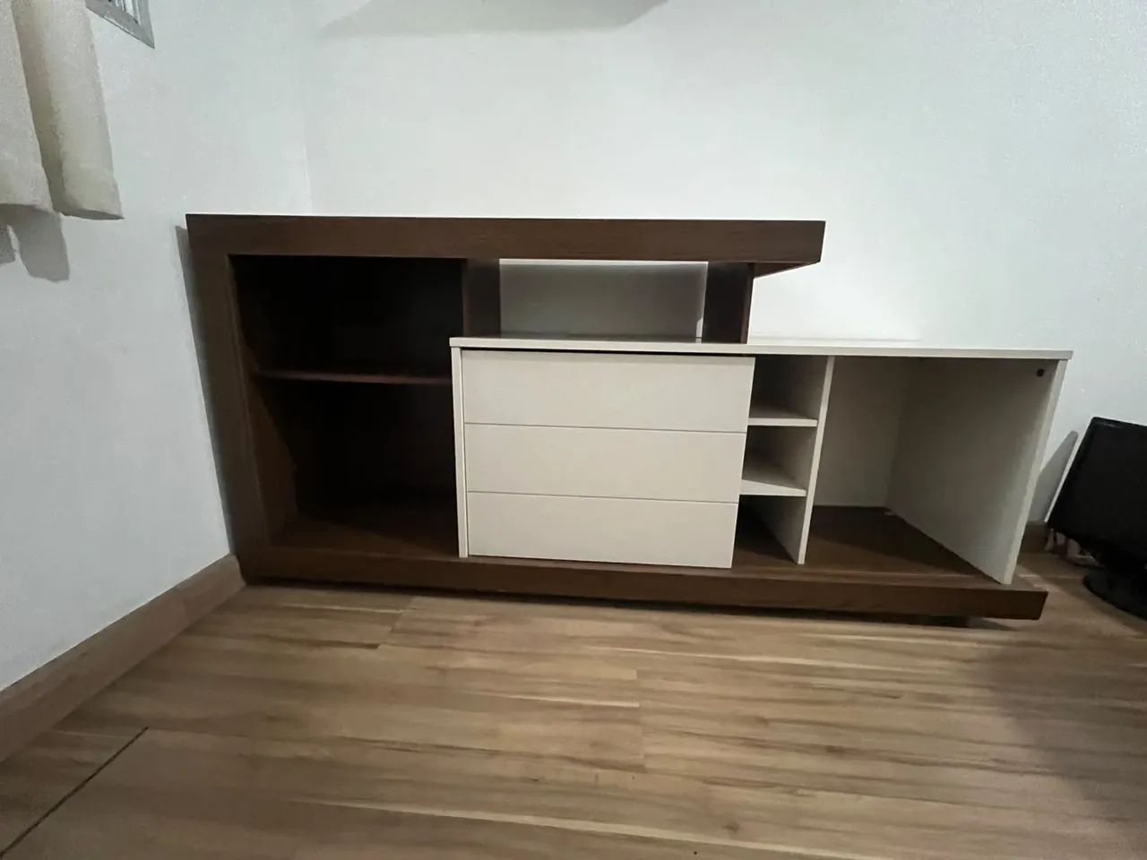 Rack para sala com mini adega - Foto 4
