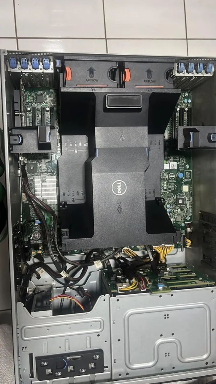 Servidor Dell t620 | 2× Intel Xeon E5-2696 v2 | 160gb ram - Foto 2