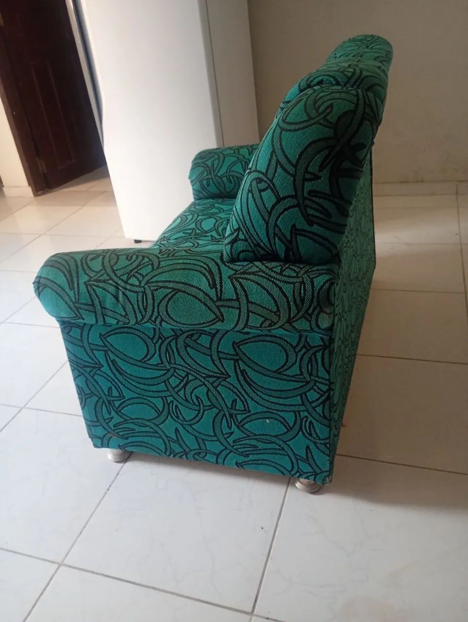 Sofá pequeno de 2 lugares - Foto 5
