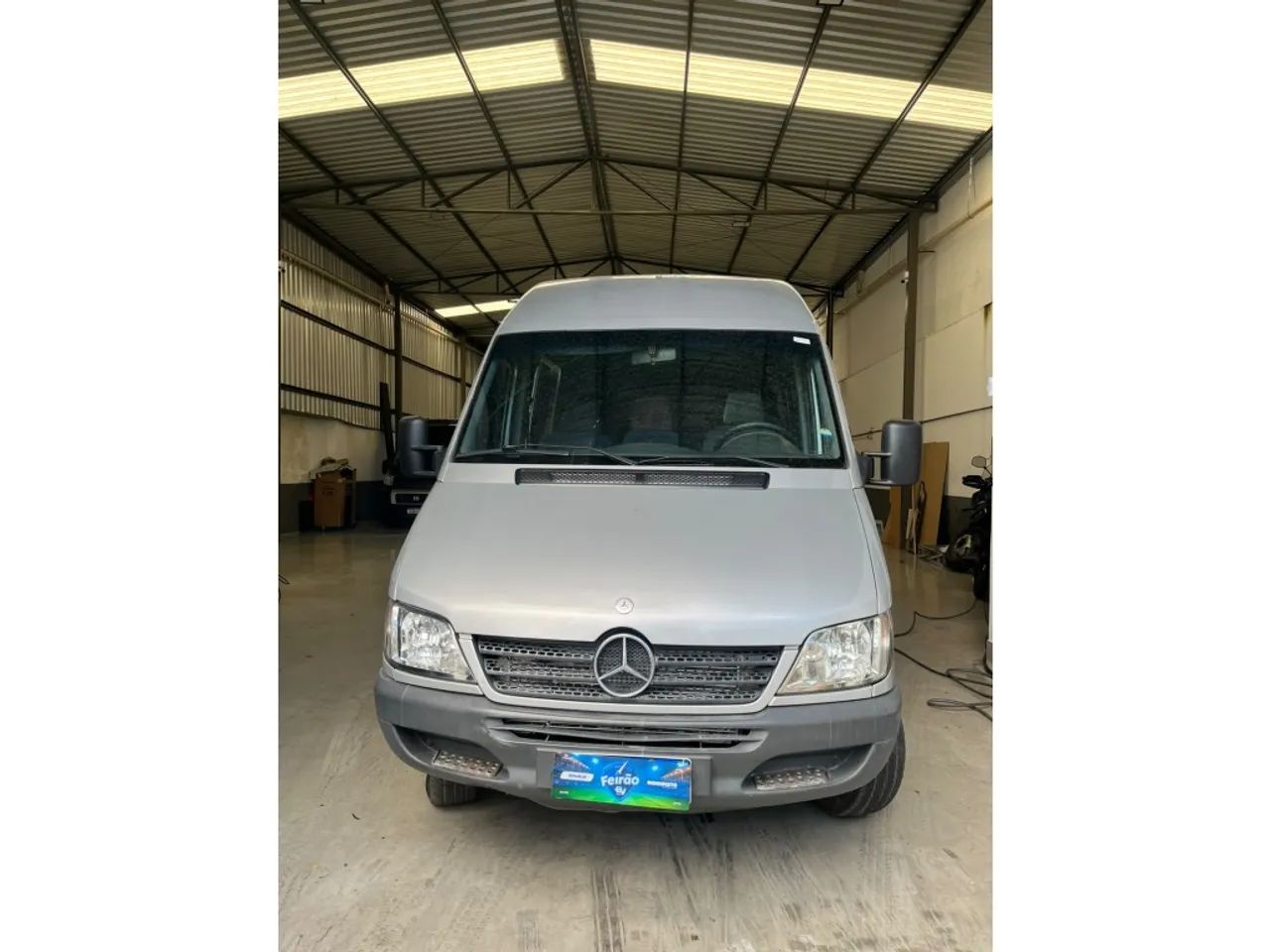 Mercedes-Benz Sprinter 413 Van Luxo 2.2 16 E 20L Dies 2010