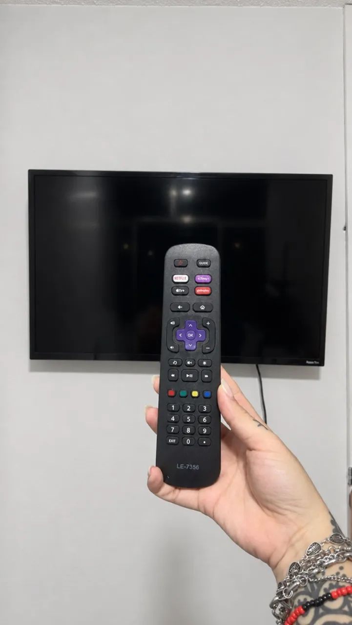 Tv Roku 32 polegadas AOC nova 
