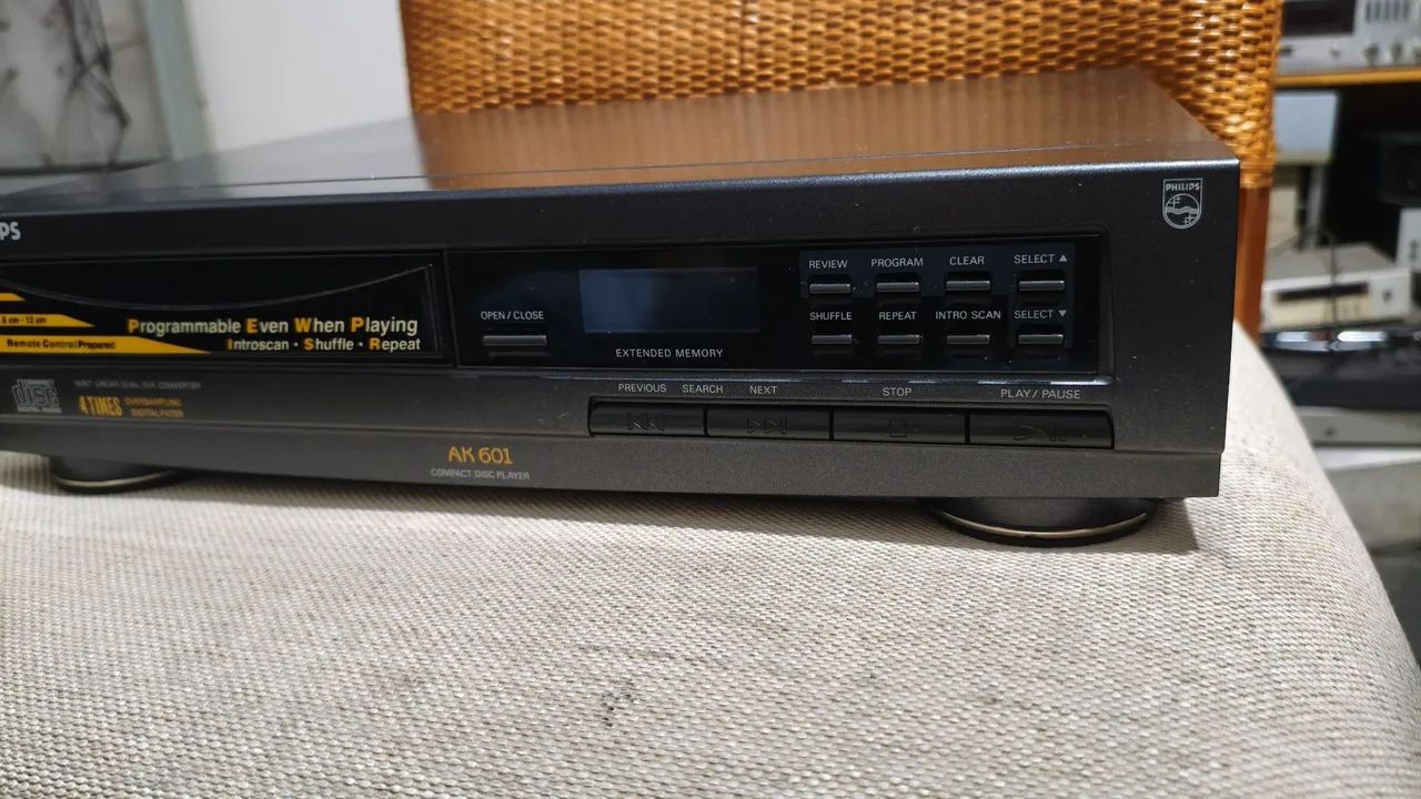 Cd player Phillips AK 601 novíssimo  - Foto 5