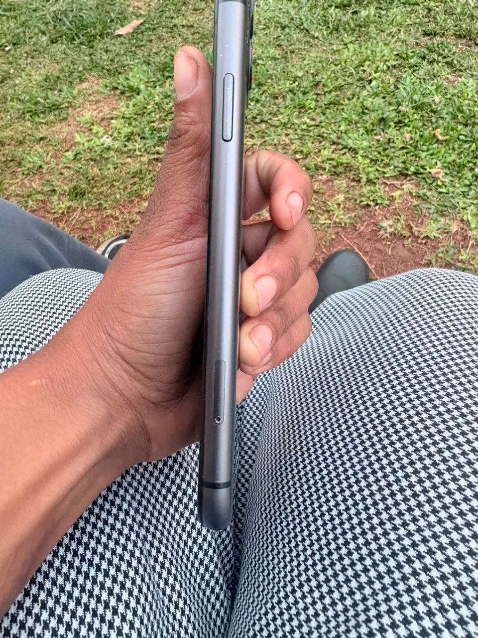 iPhone 11 em estado de novo - Foto 2