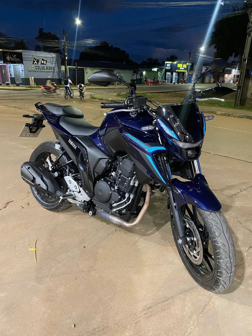 Vendo ou troca fazer 2026 250c