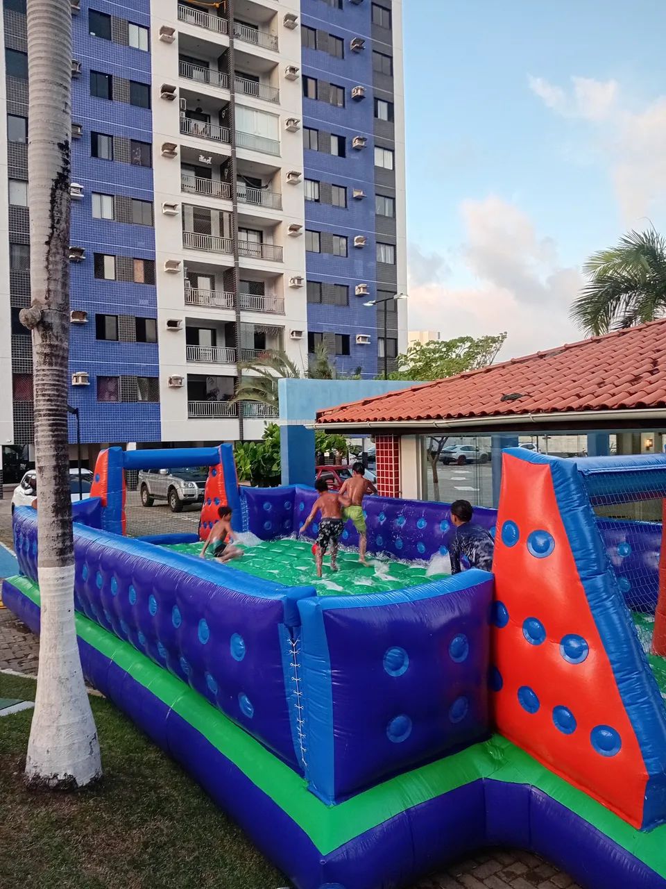 Aluguel de Brinquedos, infláveis  - Foto 4