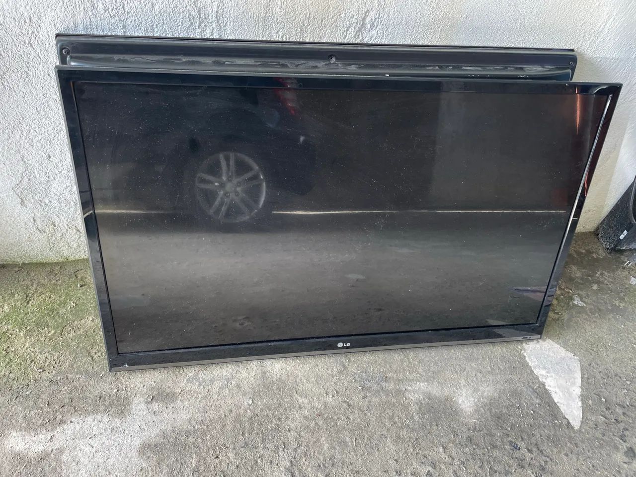 Tv LG 42LS5700- SB (LEIA O ANUNCIO)