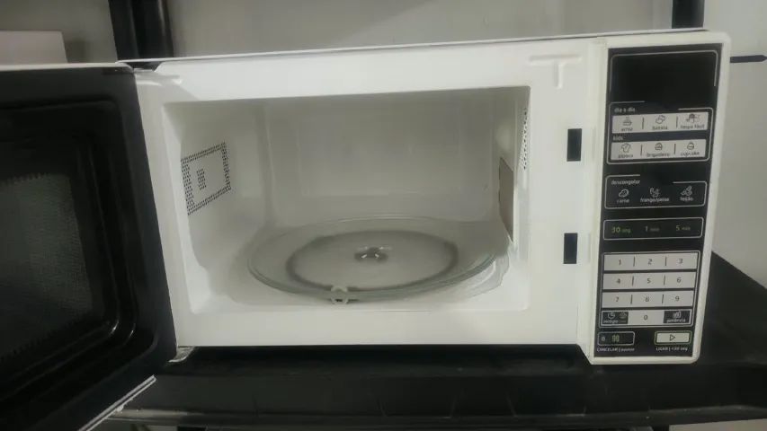Micro-ondas Midea 20 Litros  - Foto 2