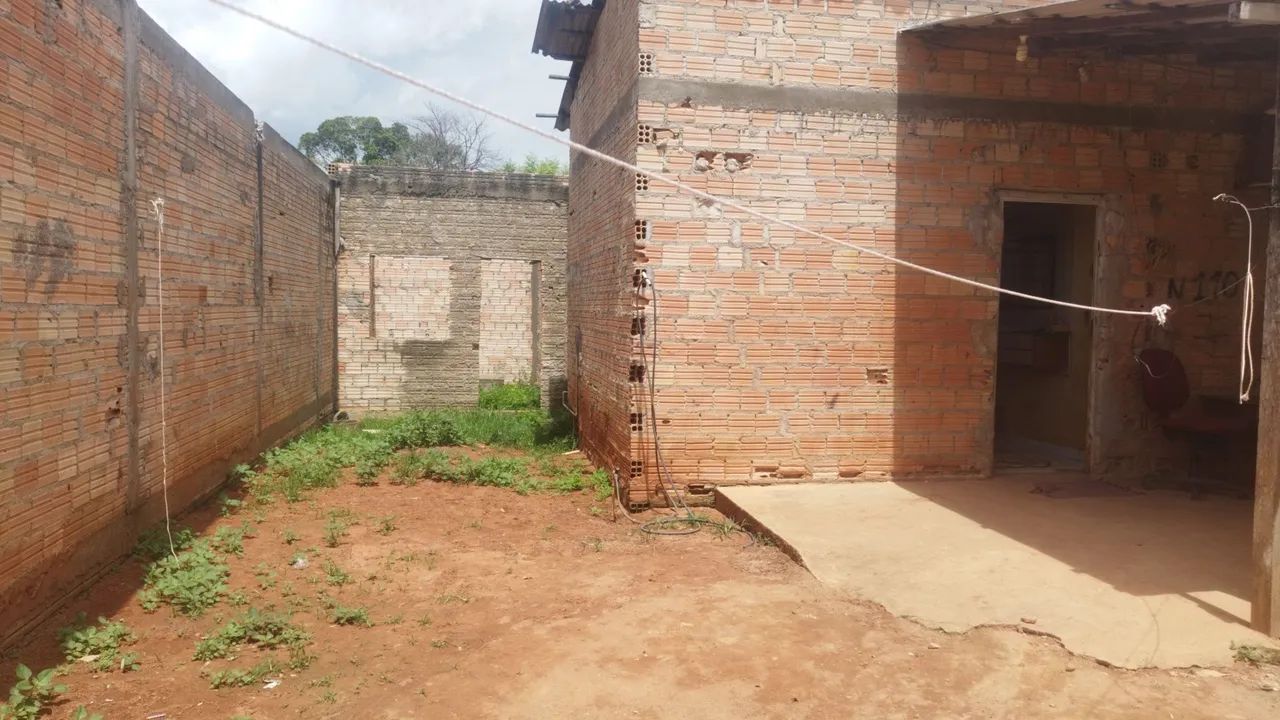 VENDE-SE CASA COM 3 APARTAMENTOS PRÉ CONSTRUIDOS - Foto 4