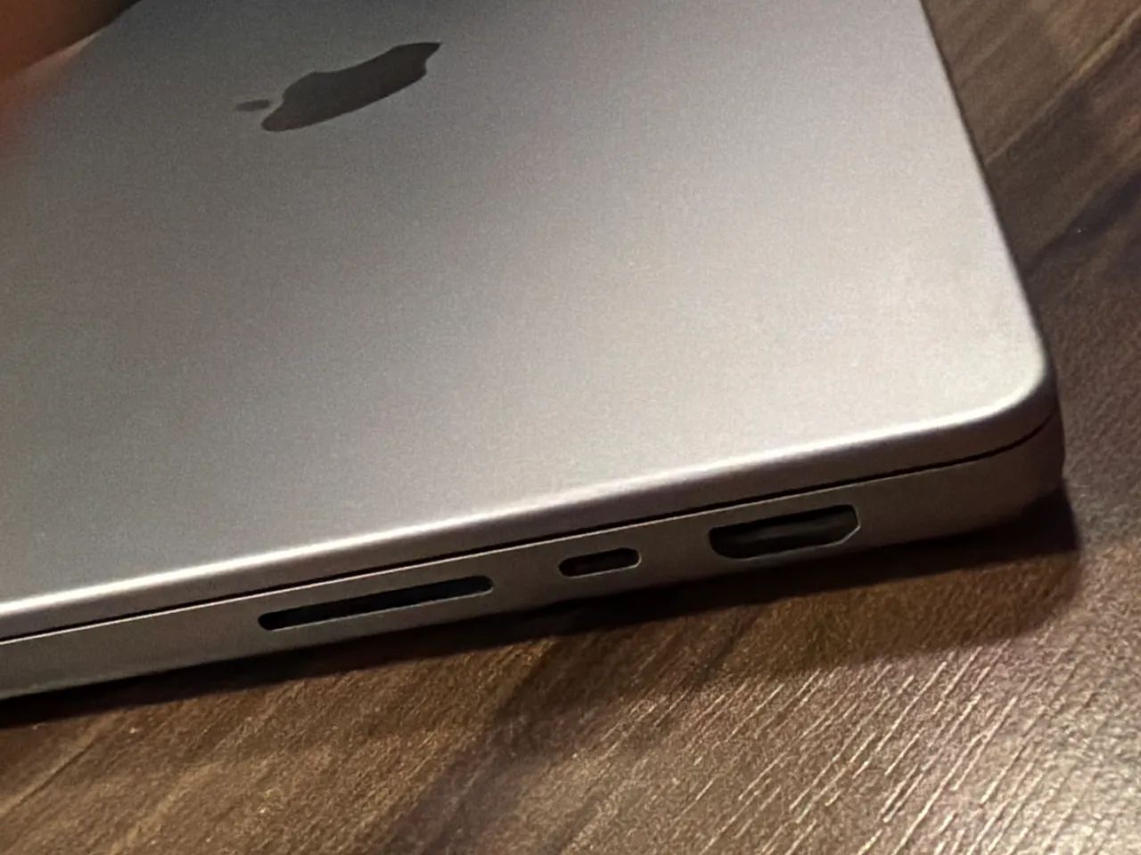 MACBOOK PRO 14