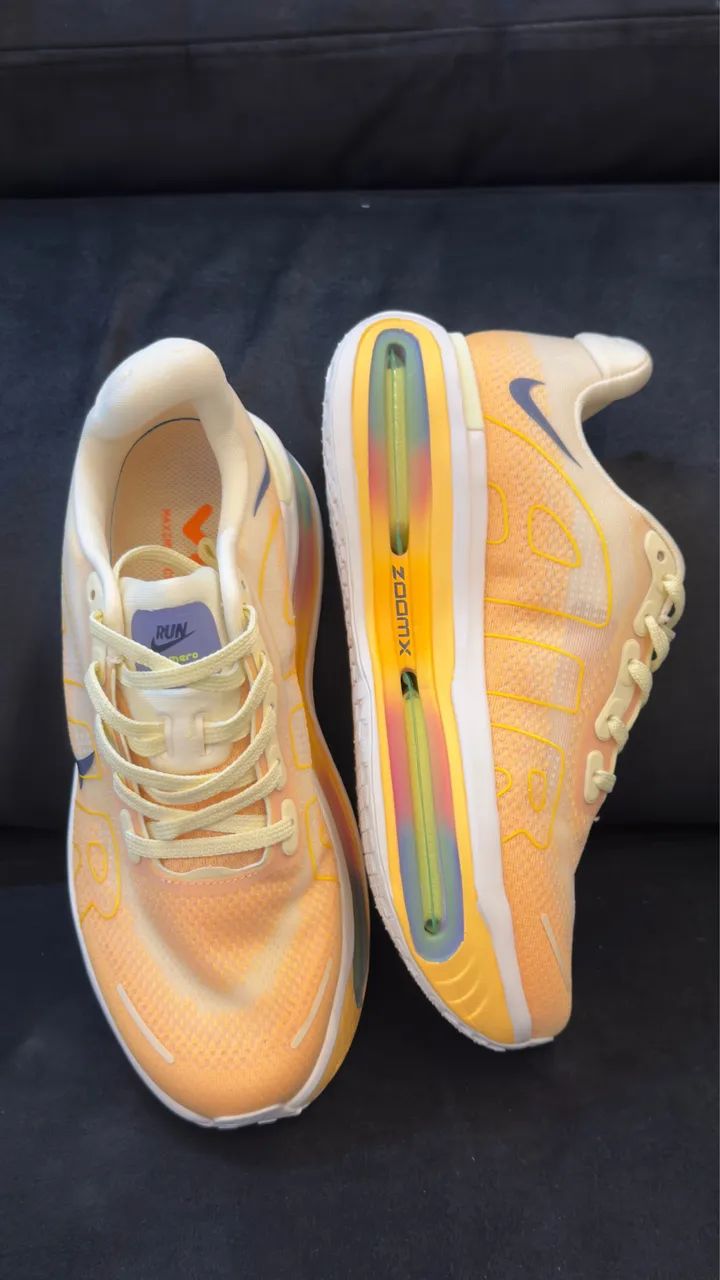 Nike Vomero premium