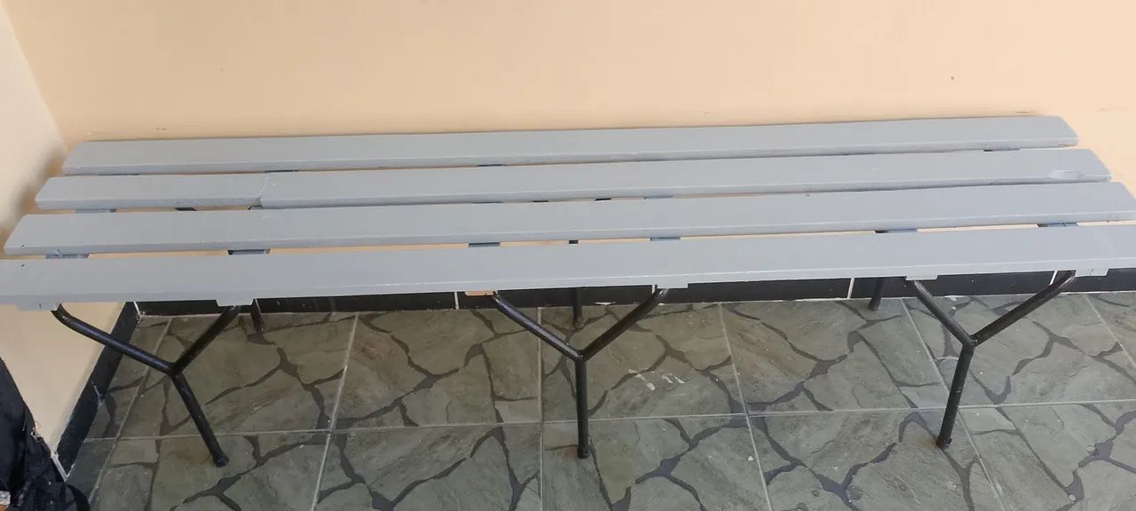 Desapego bancos p/4pessoas super resistente.