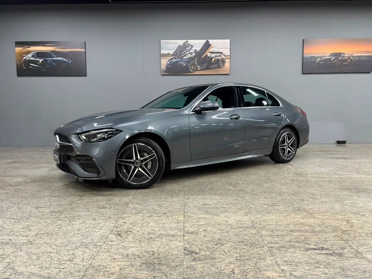 Mercedes-Benz C-200 2024