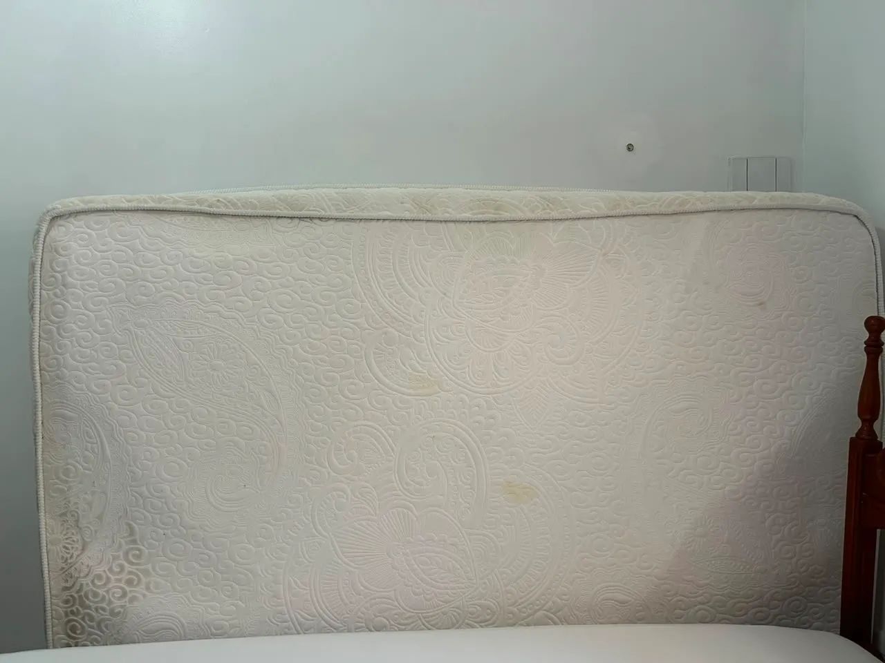 Cama Box Queen (Base + Colchão) 