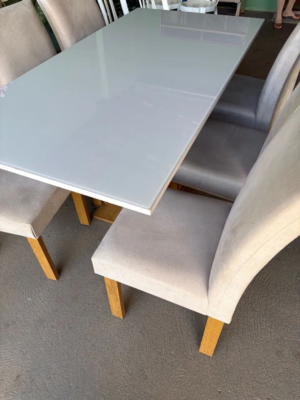 Mesa de Jantar com 6 cadeiras - Foto 4