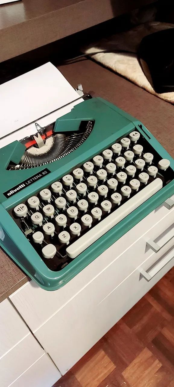 Máquina de escrever Olivetti Lettera 82  - Foto 5