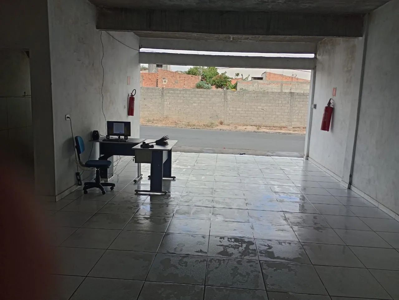 Vende-se Salão Comercial Pronto para Uso - Foto 4