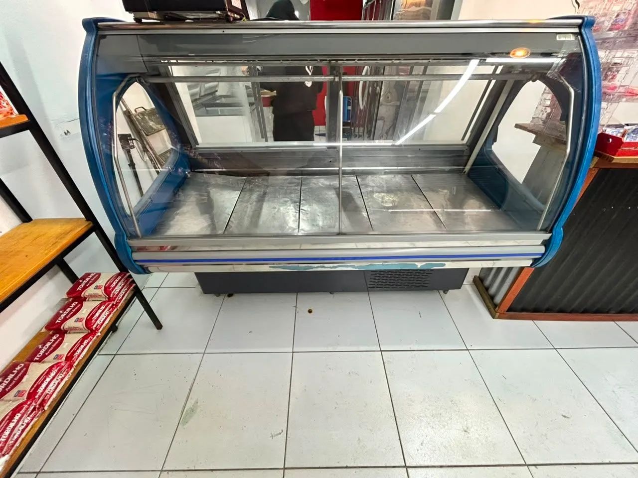 Balcão expositor de açougue 