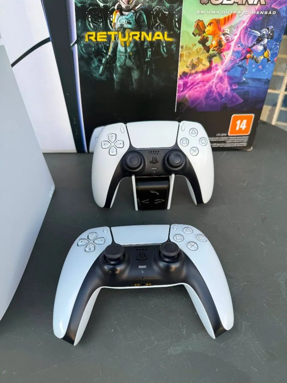 Ps5 Slim Digital 1Tb com 2 controles - Foto 3