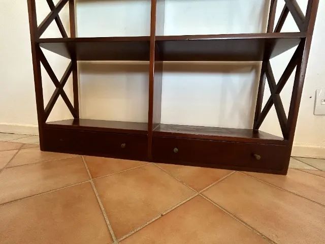 estante em madeira  - Foto 4