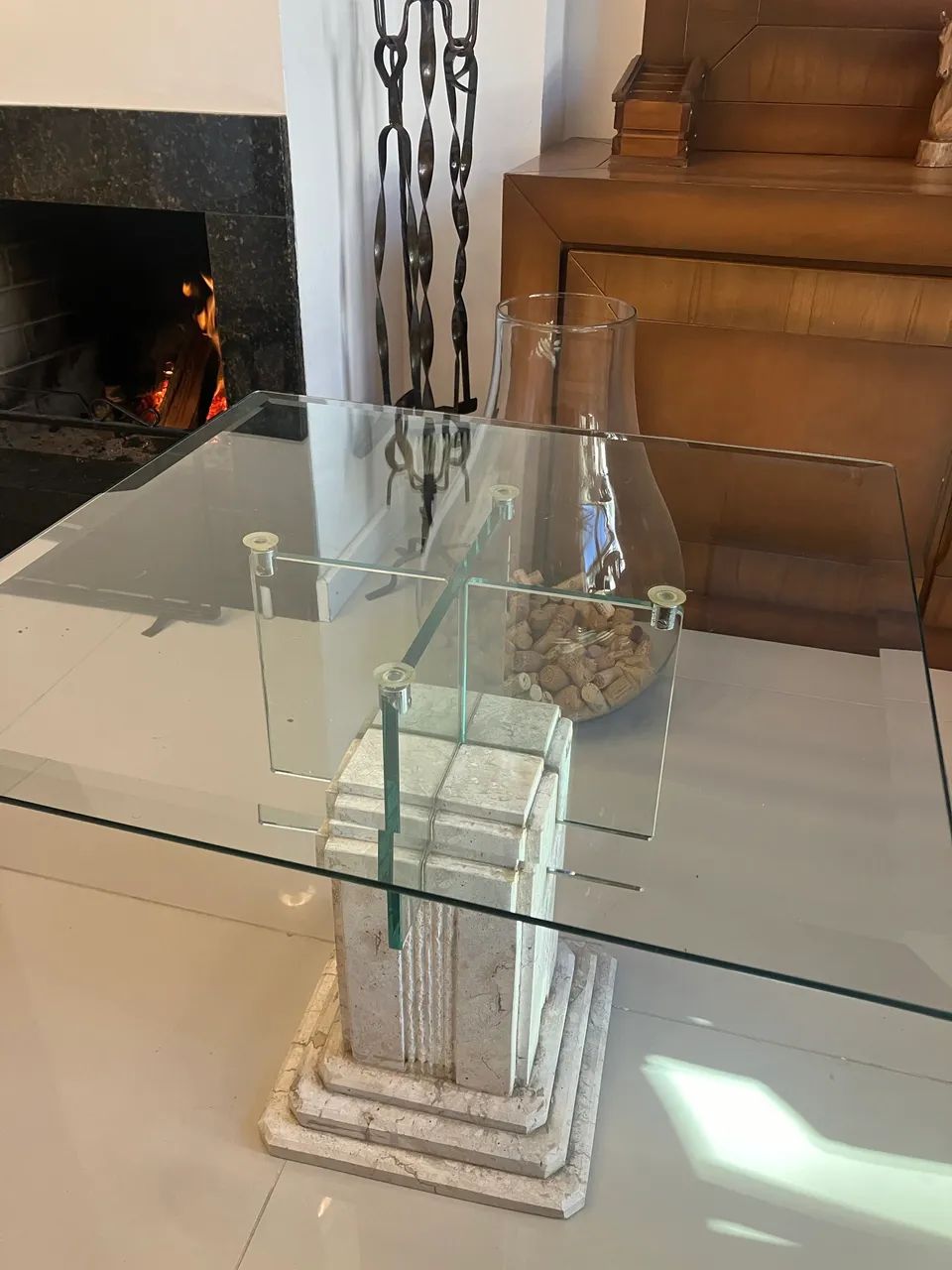 Mesa de centro/lateral elegante e sofisticada 