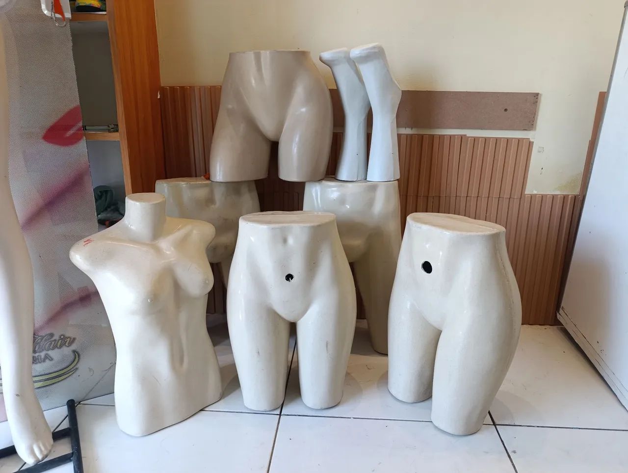Maniquim - Foto 2