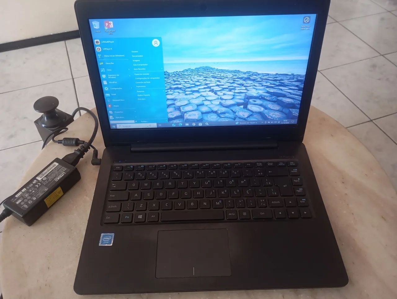 Vendo Notebook  - Foto 2