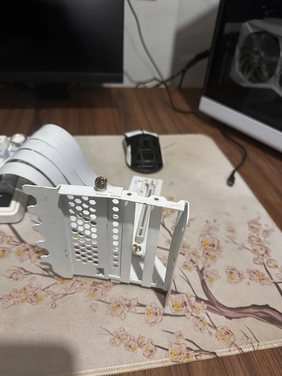 Cabo para placa de video na vertical - Foto 2