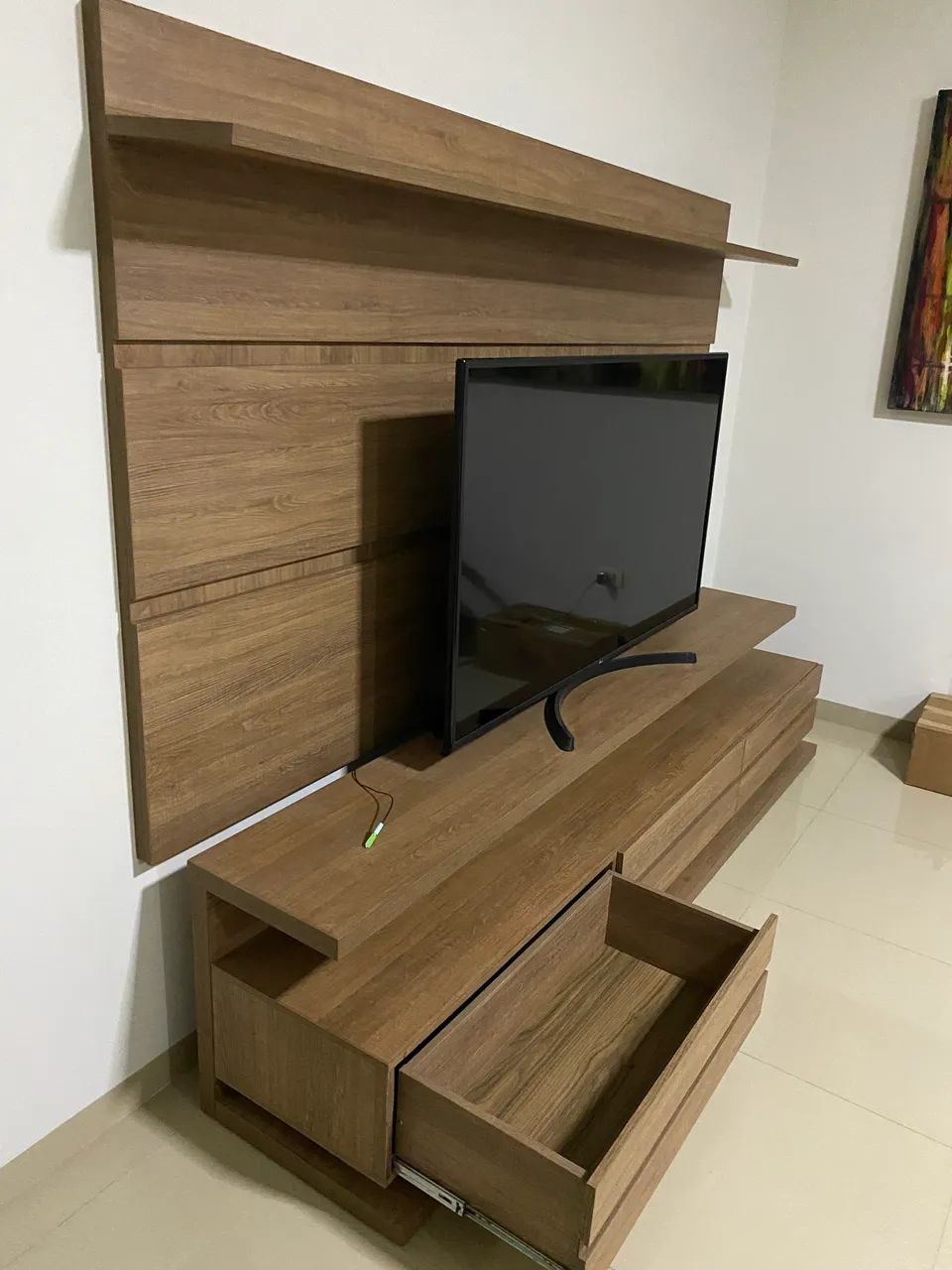 Rack com rodinhas e painel Sala - Foto 2