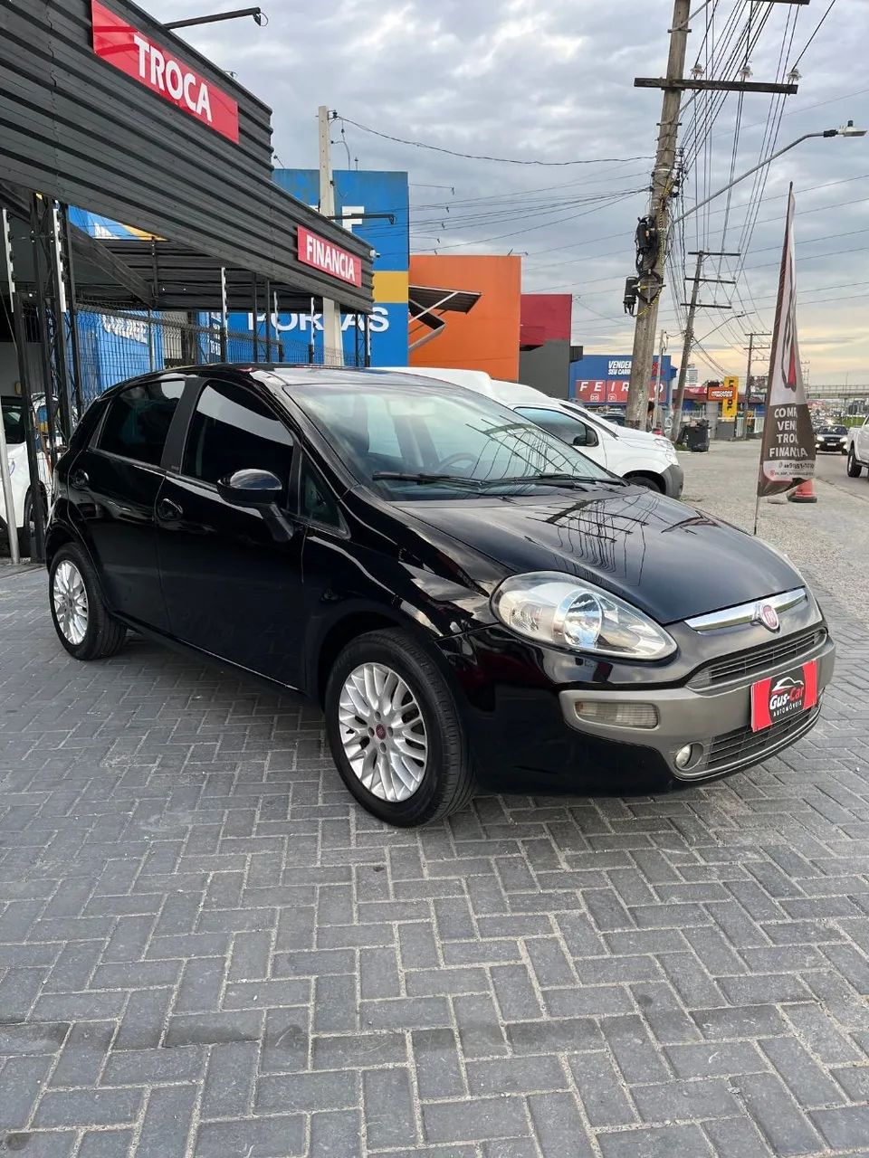 Fiat Punto Essence 1.6 Flex 16V 5P 2014 - Foto 3