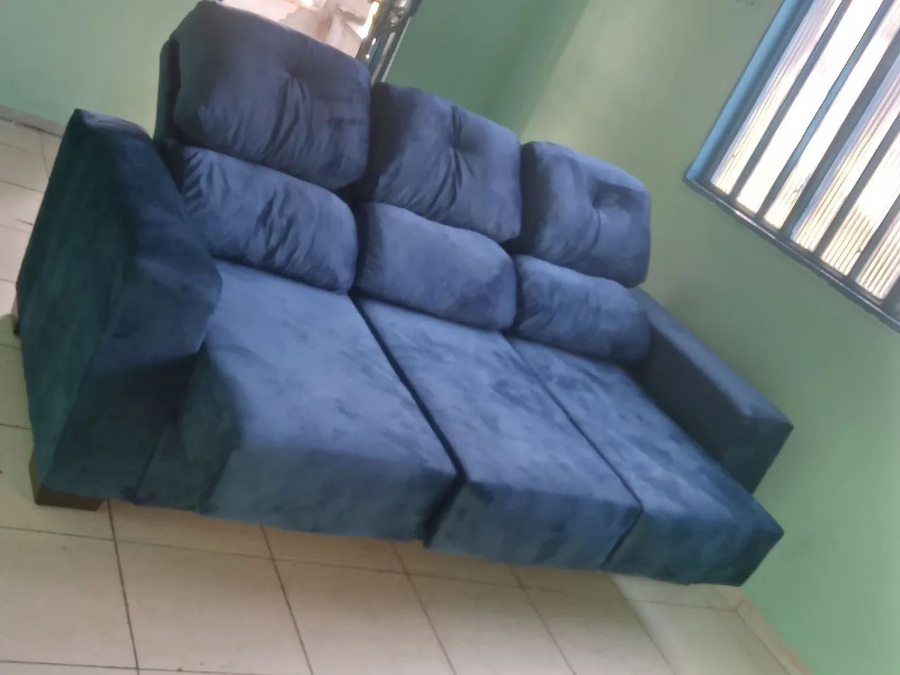 Vendo sofá retrátil e reclinável 