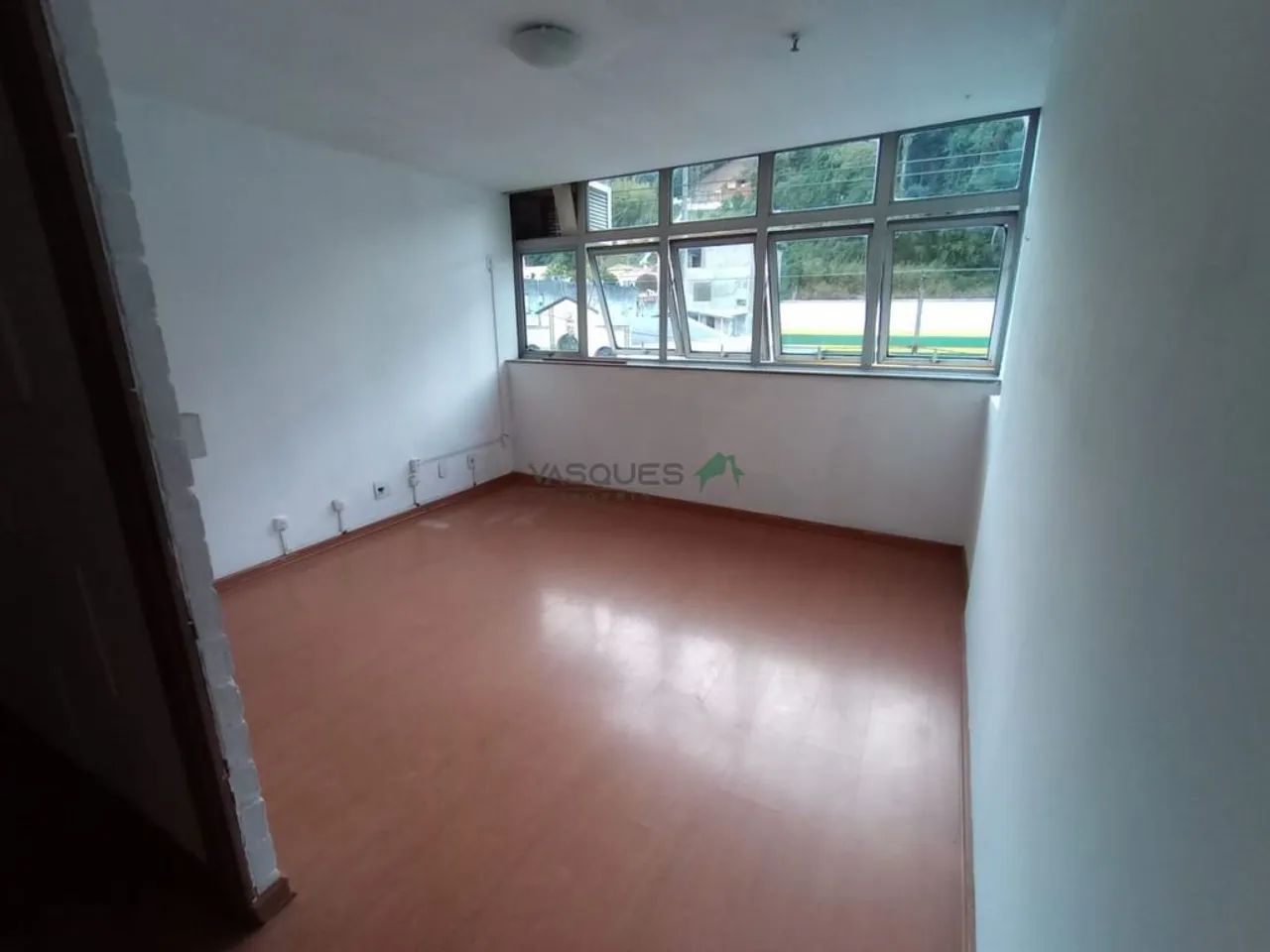 Sala para alugar, 35 m² na Várzea - Teresópolis/RJ - Foto 5