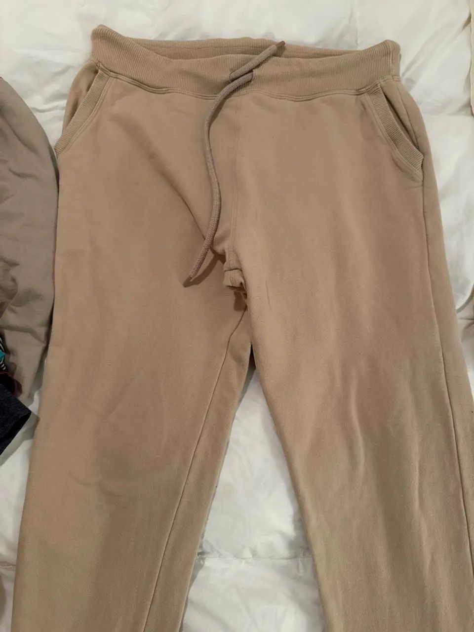 calça moletom hering bege