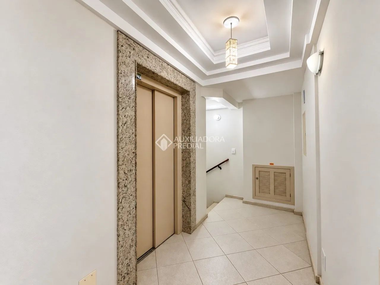 Apartamento com 90 m², 3 dormitórios e suíte na Trindade, próximo à UFSC - Foto 3