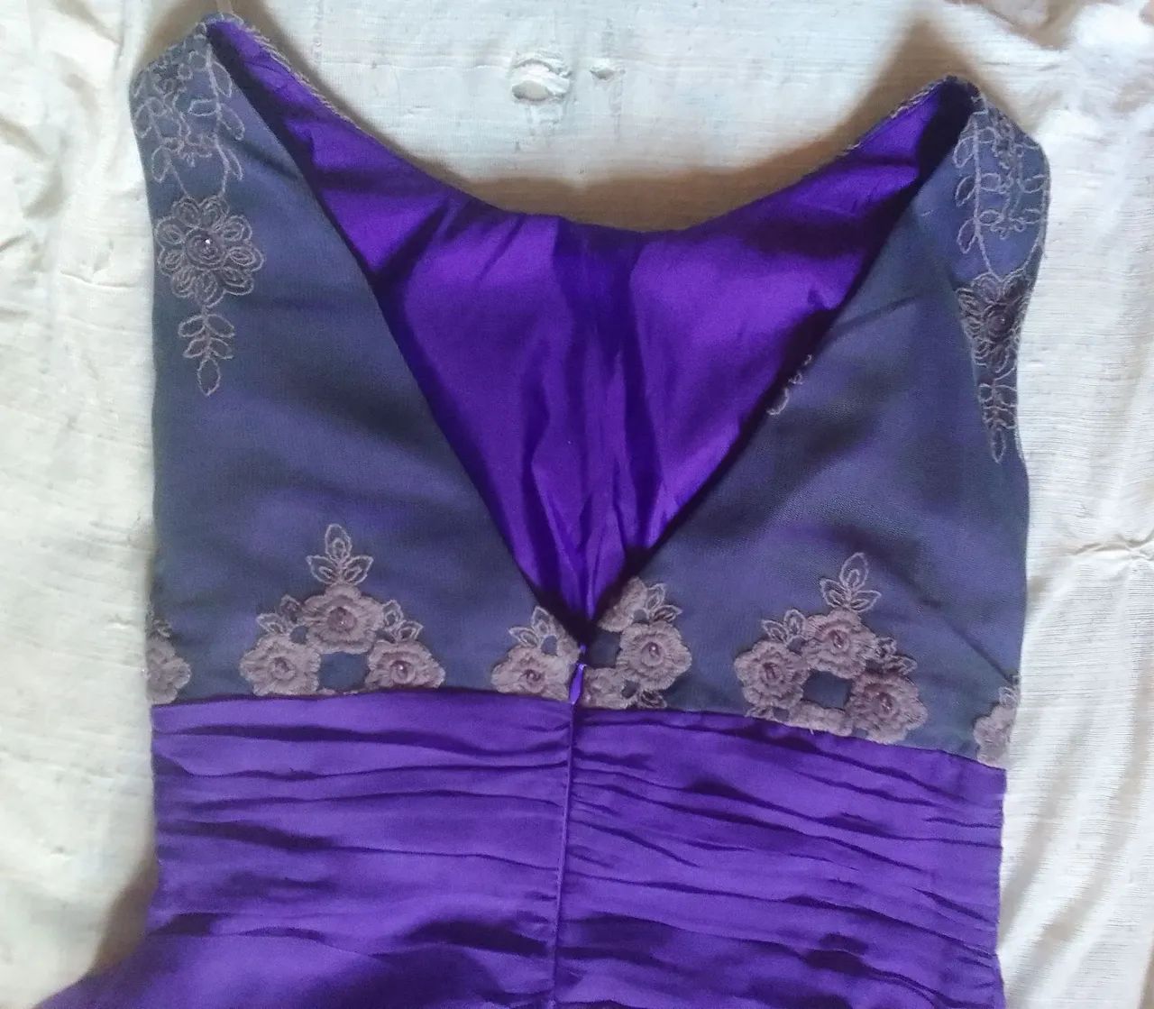 Lindo vestido social  - Foto 4