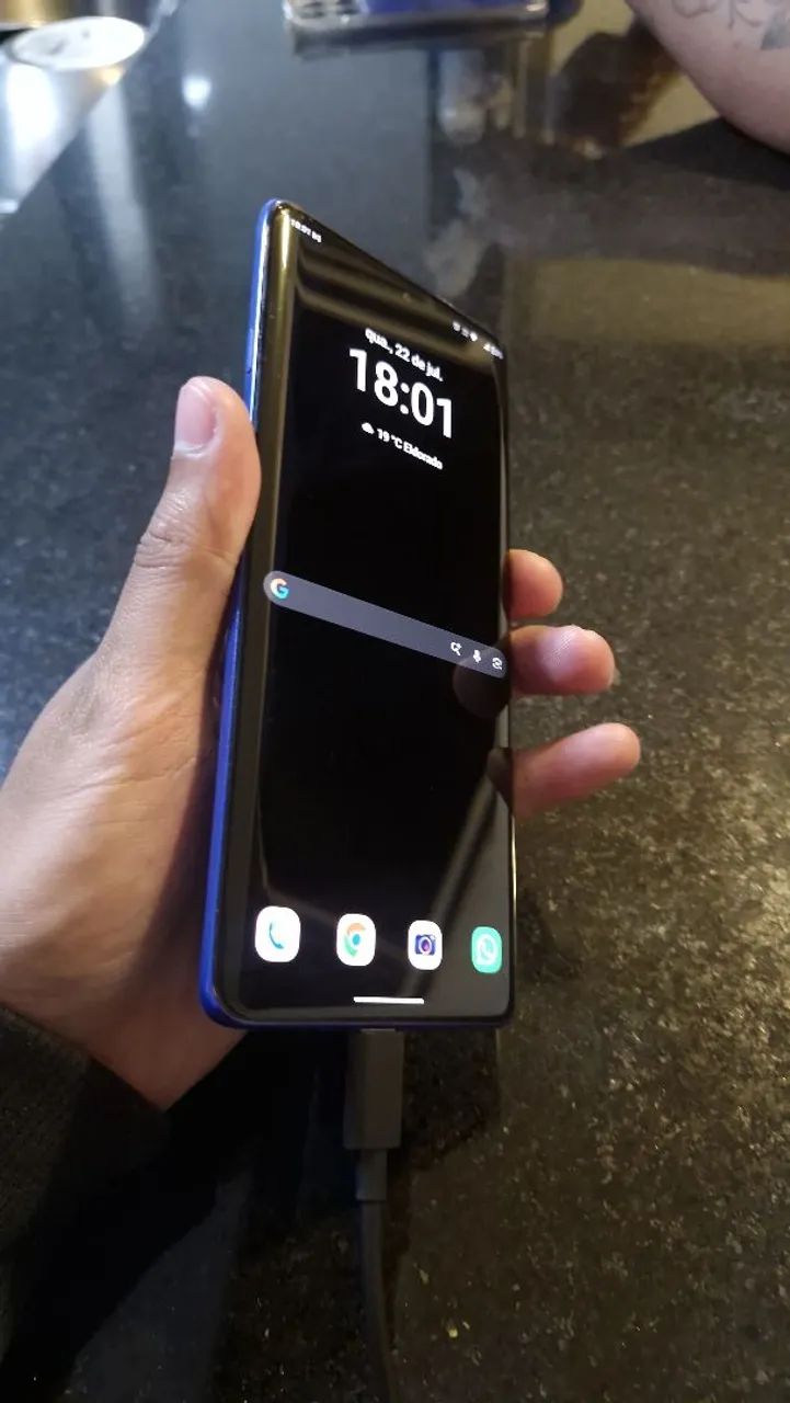 Moto Edge 60 Pro - 12 RAM - 256GB - Foto 3