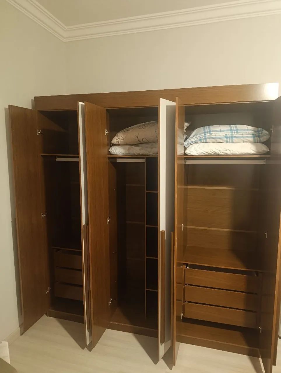 Guarda roupa  - Foto 4