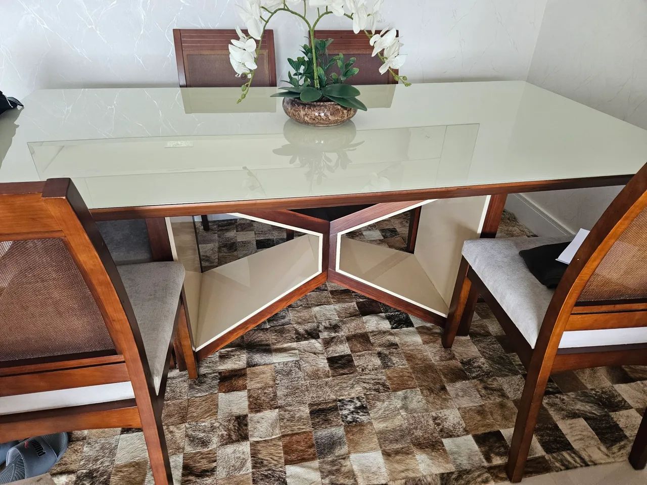 Mesa sala de jantar 2mx1m com 6 cadeiras - Foto 3