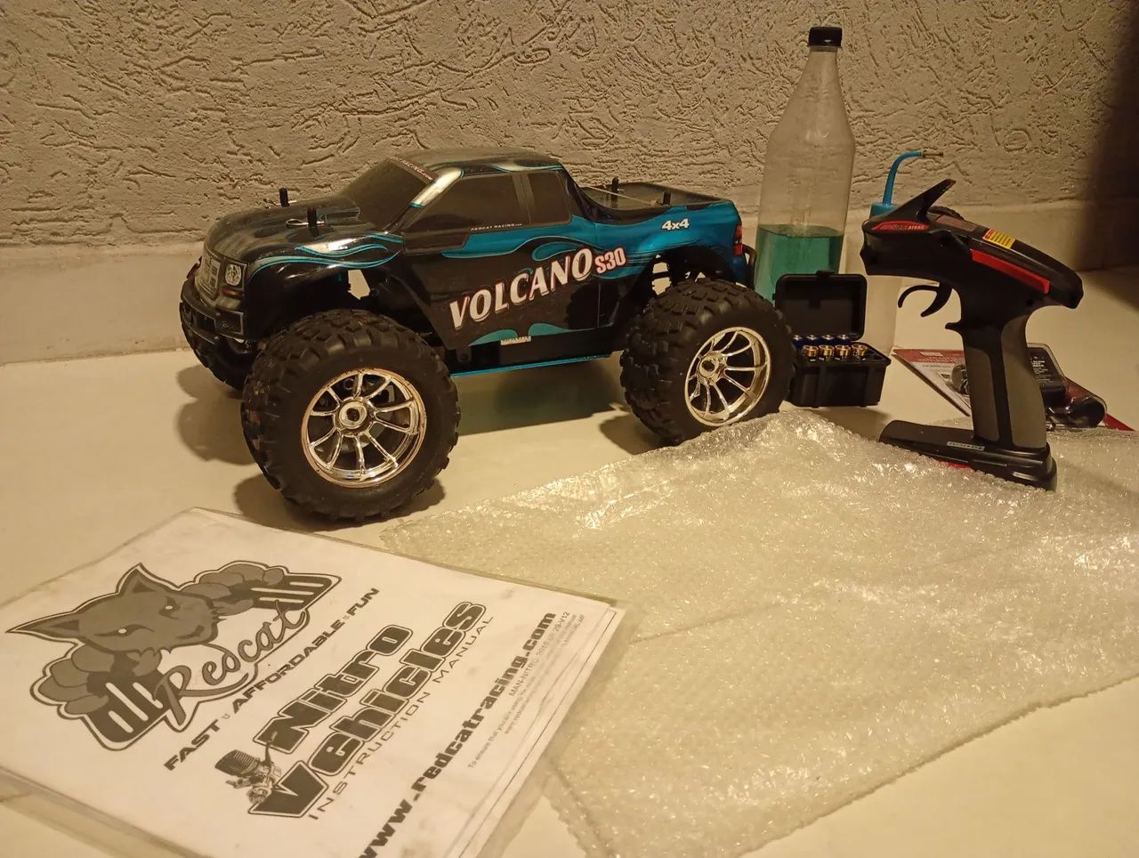 Automodelo a combustão 1:10 S30 VOLCANO