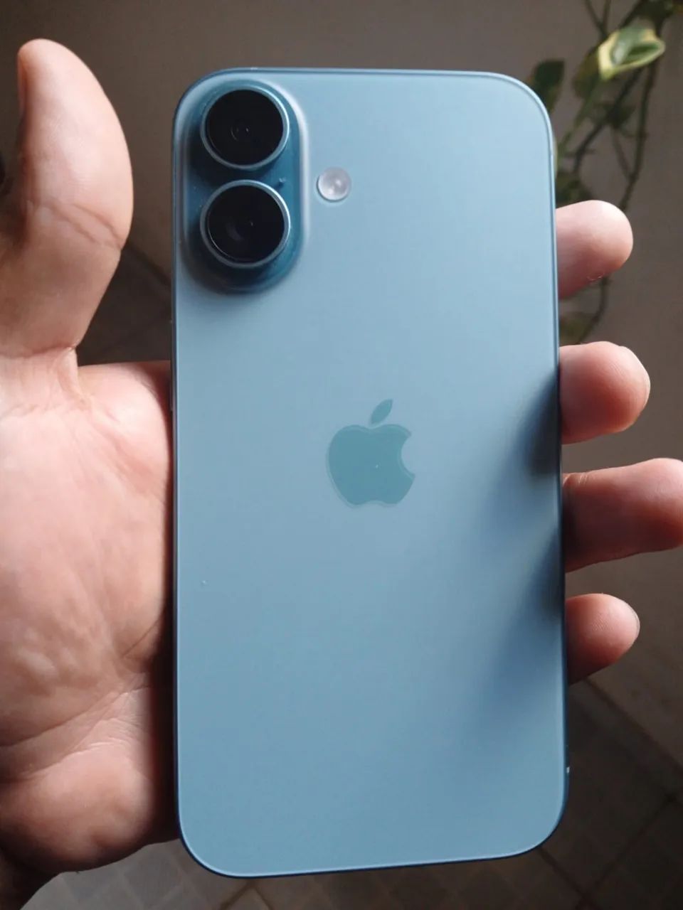 iPhone 16 128gb verde  - Foto 2