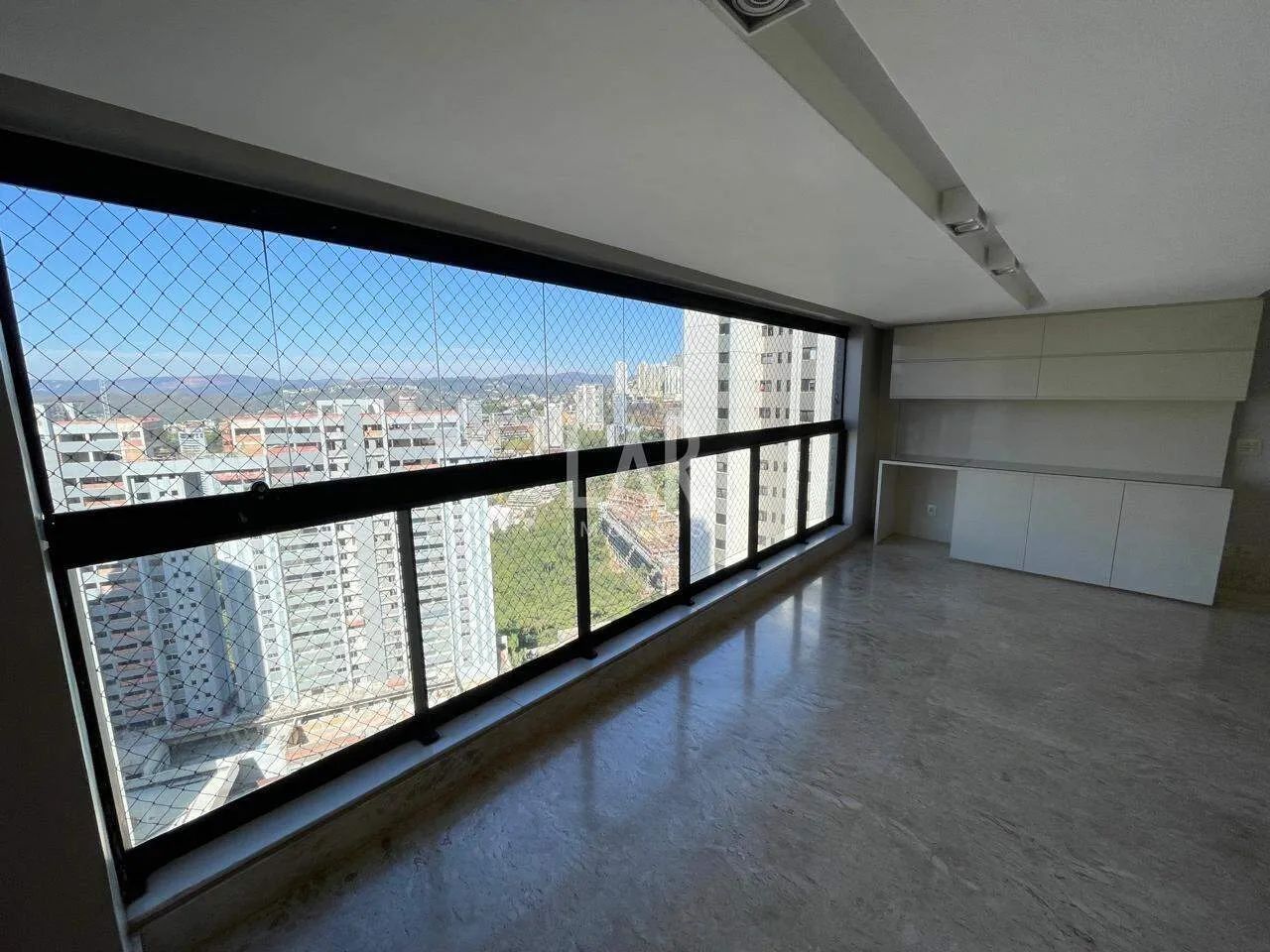 Apartamento à venda com 166 m², 3 quartos e 3 vagas - Foto 2
