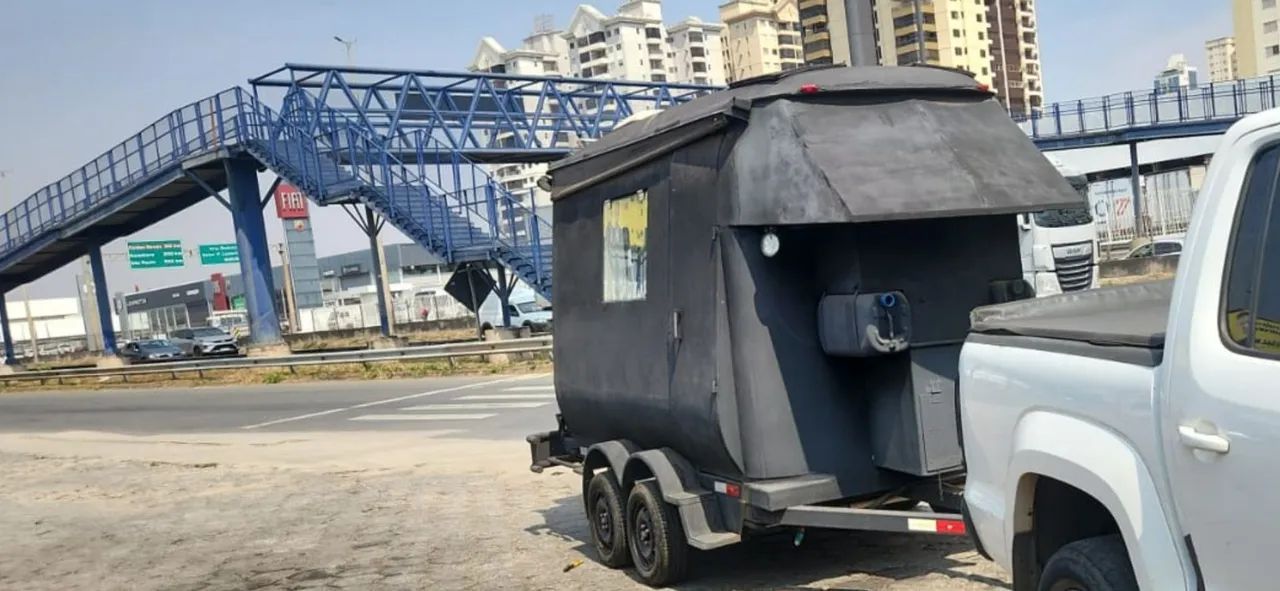 Trailler motor home