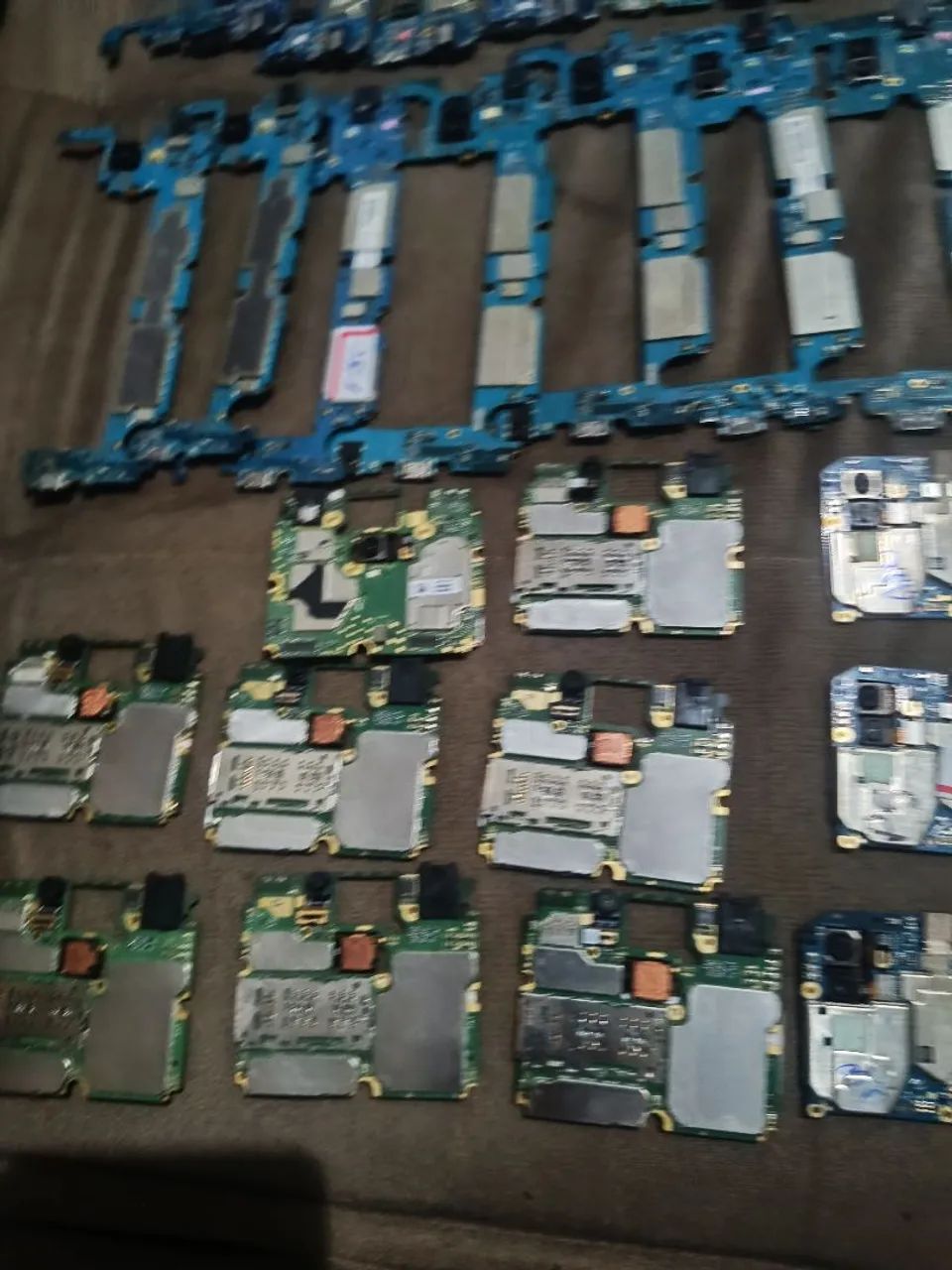 Lote de 50 placas mãe celular funcionando para técnicos  - Foto 5