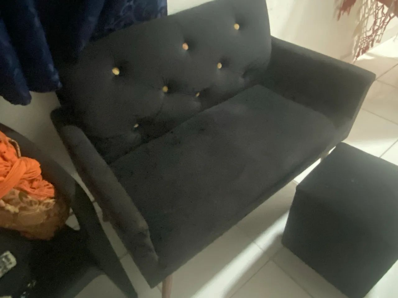 Vendo sofa de 2 lugares e 1 pulf - Foto 3