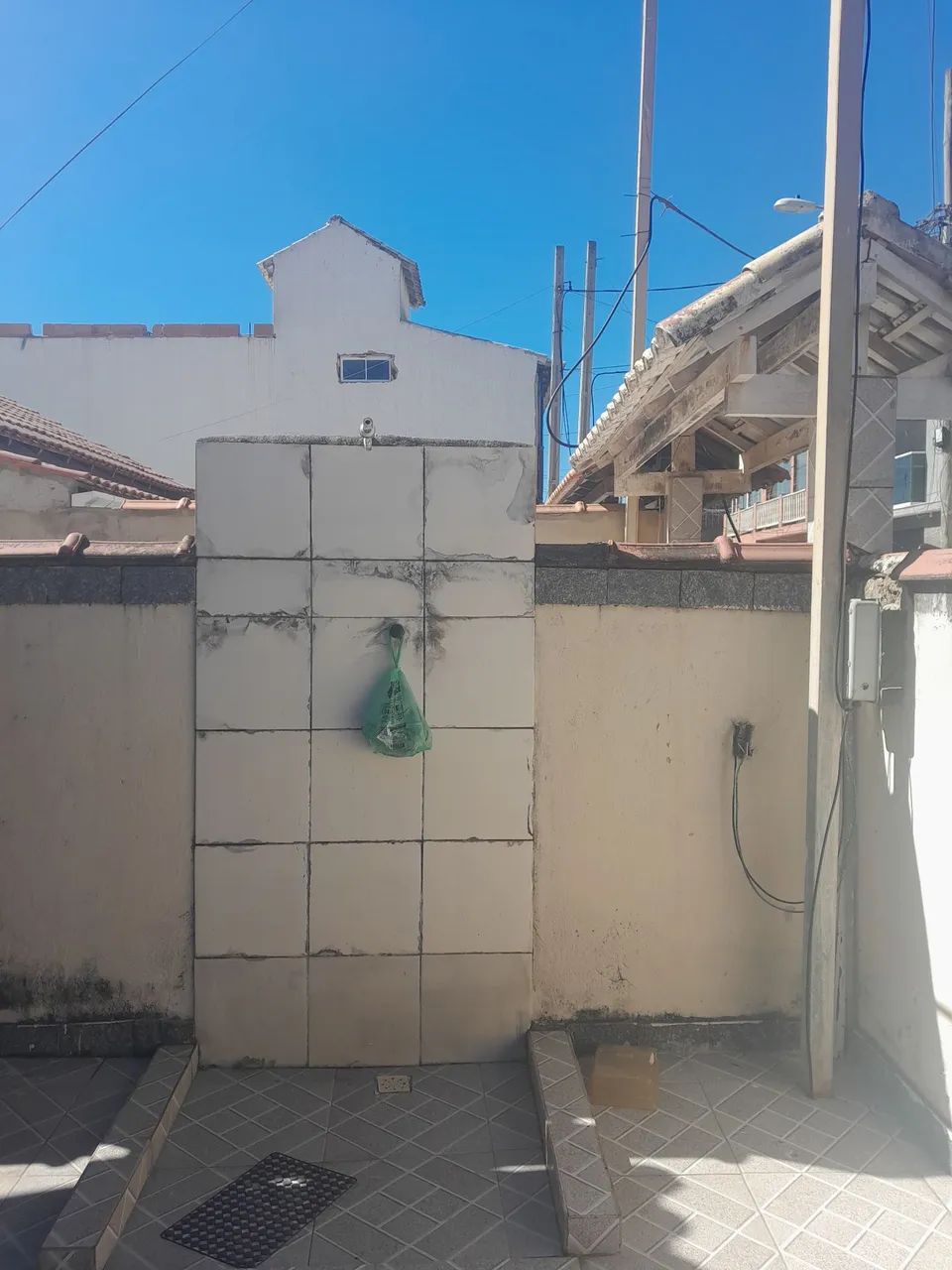 Alugo casa fins de semana e feriado em Unamar R$ 100,00 diária.  - Foto 3