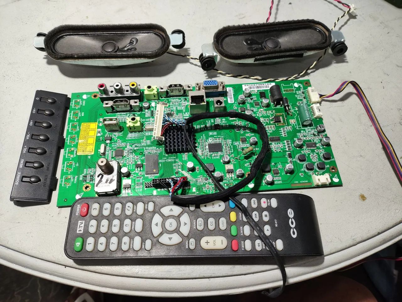 Placa principal tv cce LT32 G