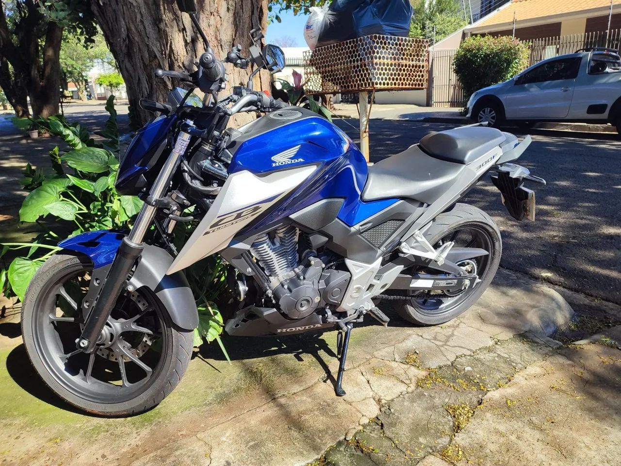 Vendo cb300f azul  - Foto 3