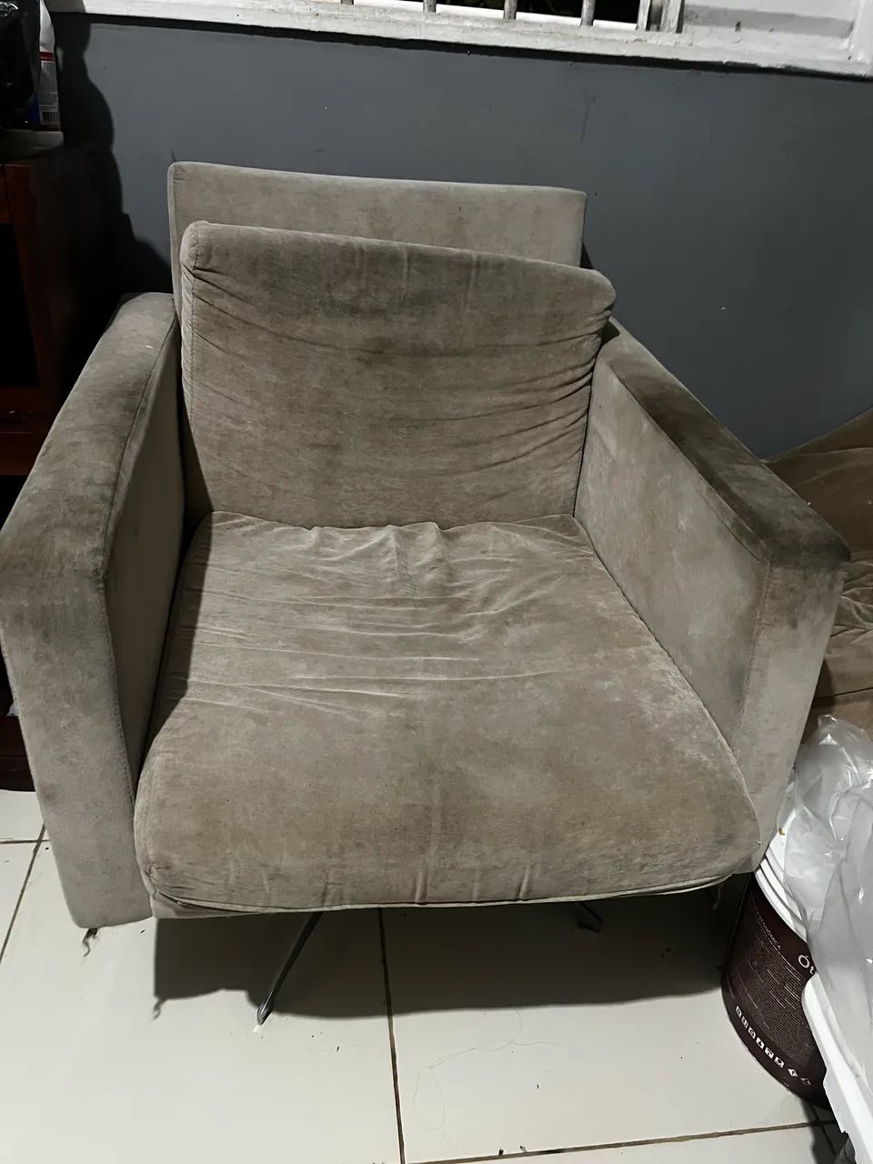 ? Vendo 2 Poltronas Decorativas - R$ 150 as duas