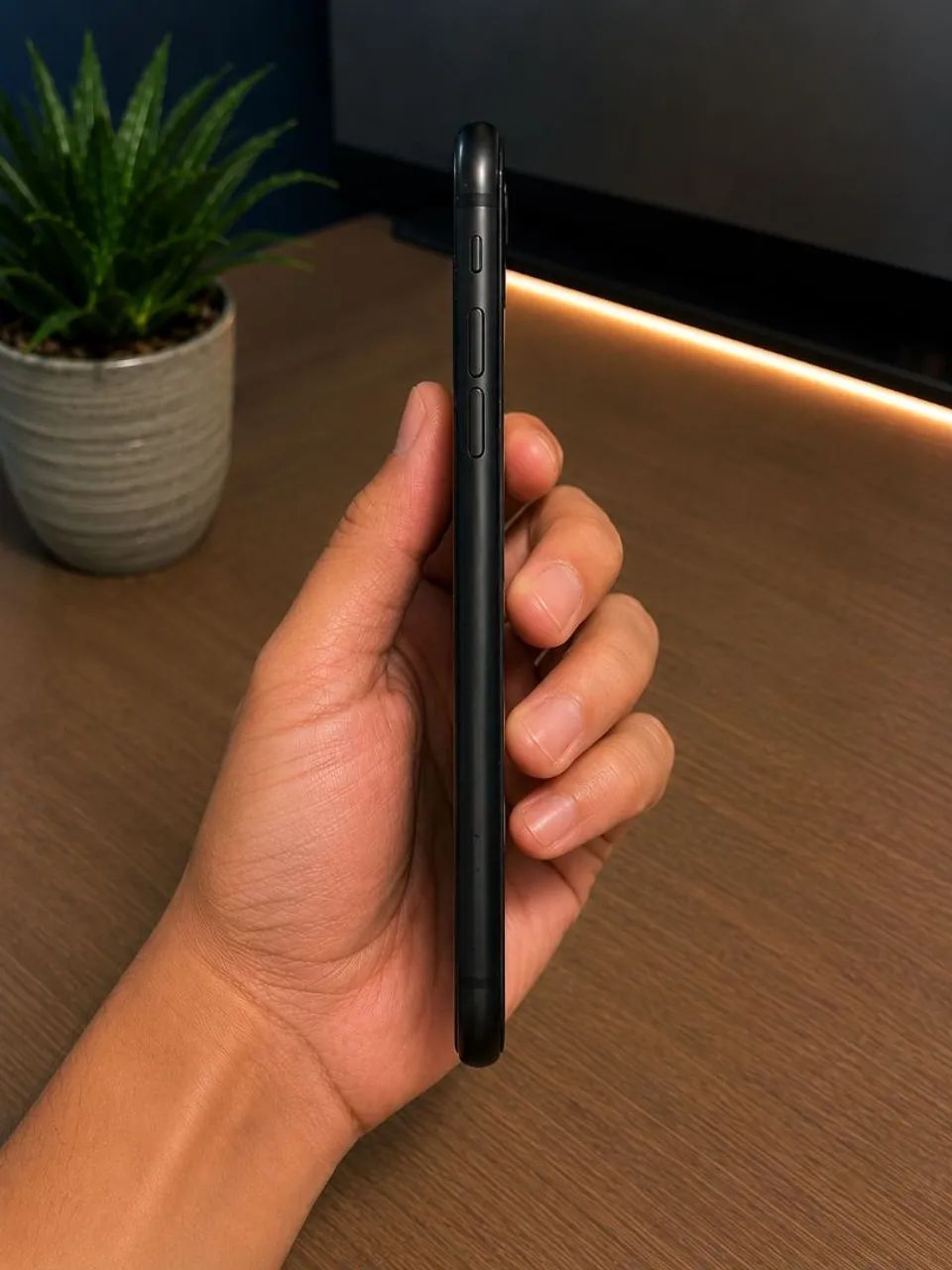 iPhone 11 perfeito para vender rápido  - Foto 4
